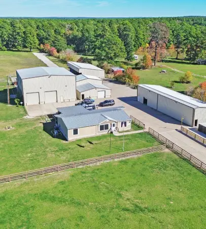 183 Mathis Dairy Rd, Huntsville, TX 77340